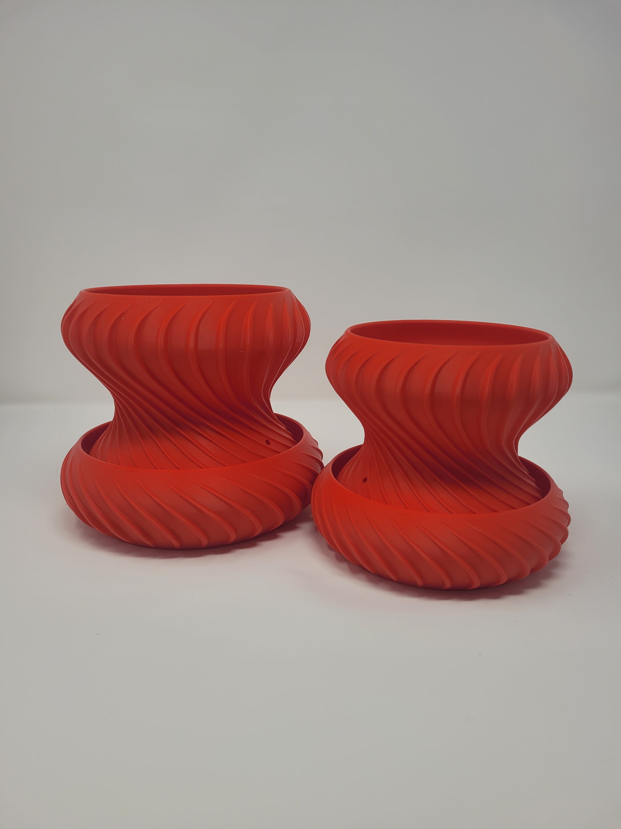 3D Printed Self-Watering Plant Pot 4.5